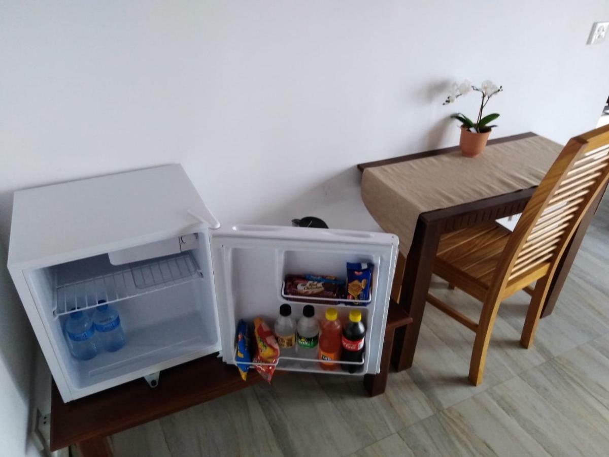 Lija Residence Негомбо Екстер'єр фото