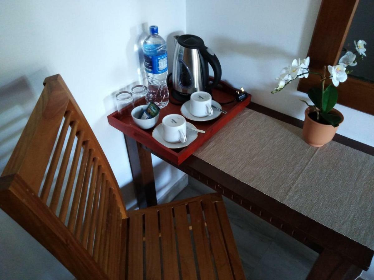 Lija Residence Негомбо Екстер'єр фото