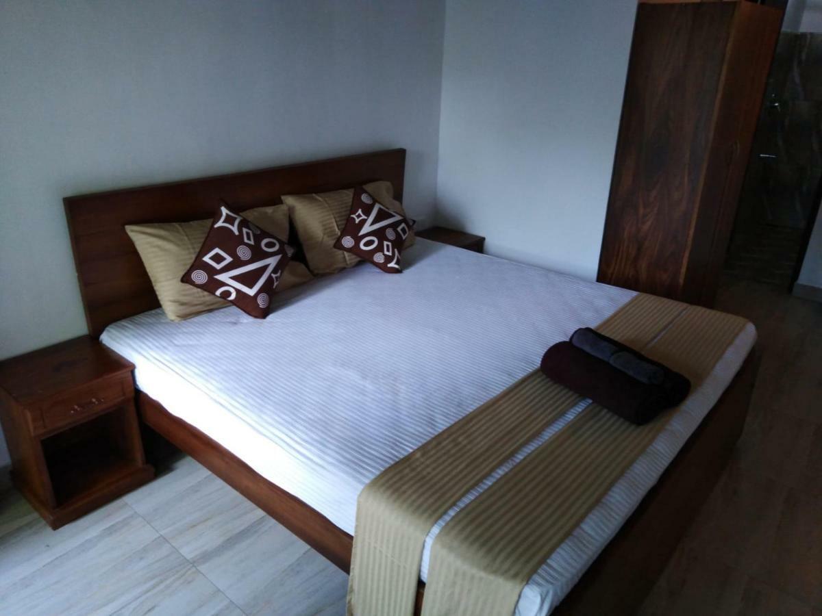 Lija Residence Негомбо Екстер'єр фото